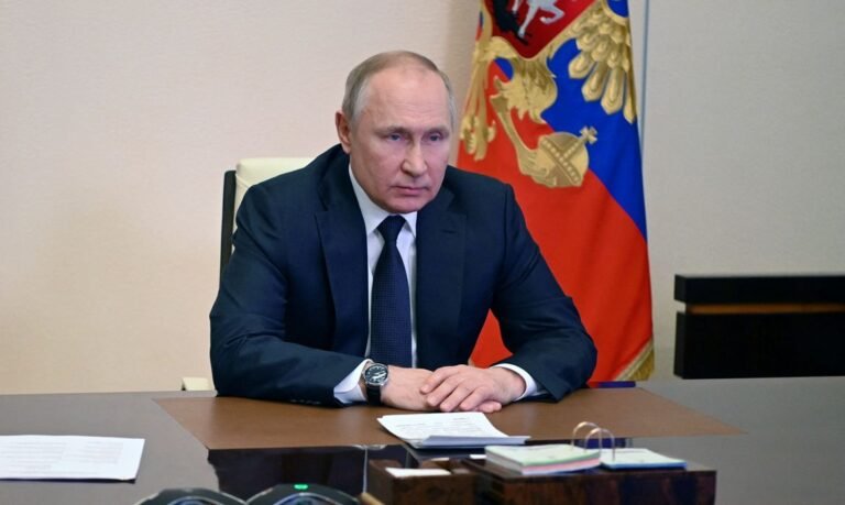 2022-03-03t175002z_11031070_rc25vs9t1xmf_rtrmadp_3_ukraine-crisis-putin