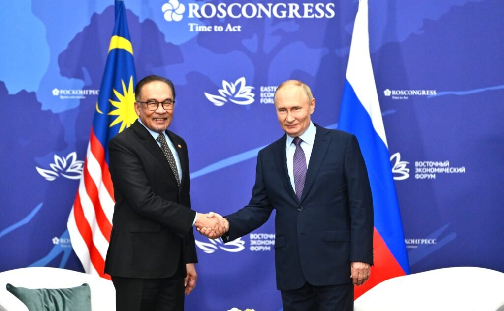Vladimir_Putin_and_Anwar_Ibrahim_on_4_September_2024