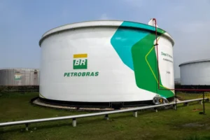 tanque_de_diesel_r5_na_rpbc_-_foto_wilson_melo_agencia_petrobras