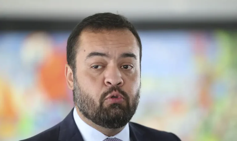 planalto_rj_0604222325